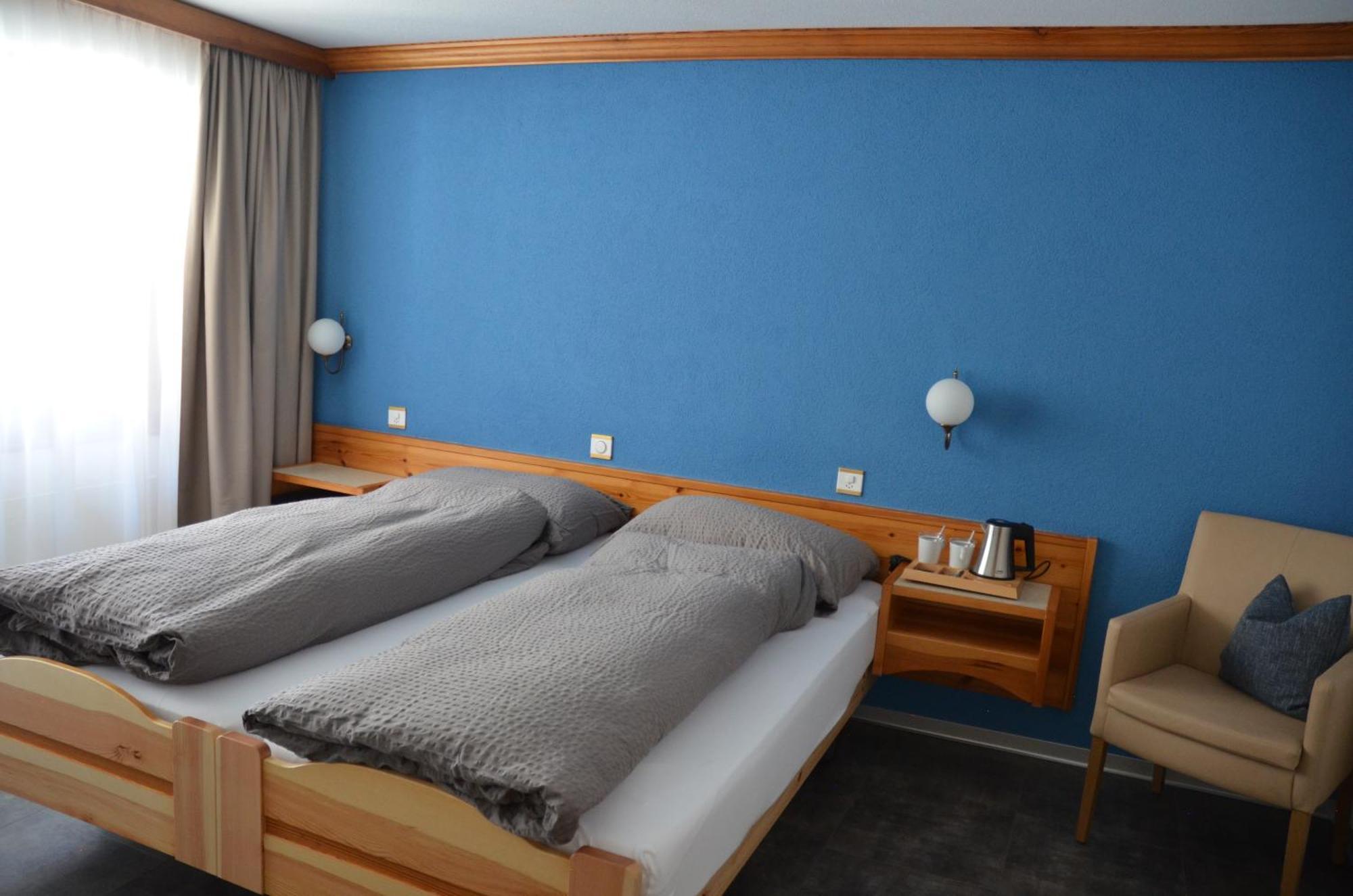 Ski-In/Ski-Out Hotel Sport Саас-Алмагел Стая снимка